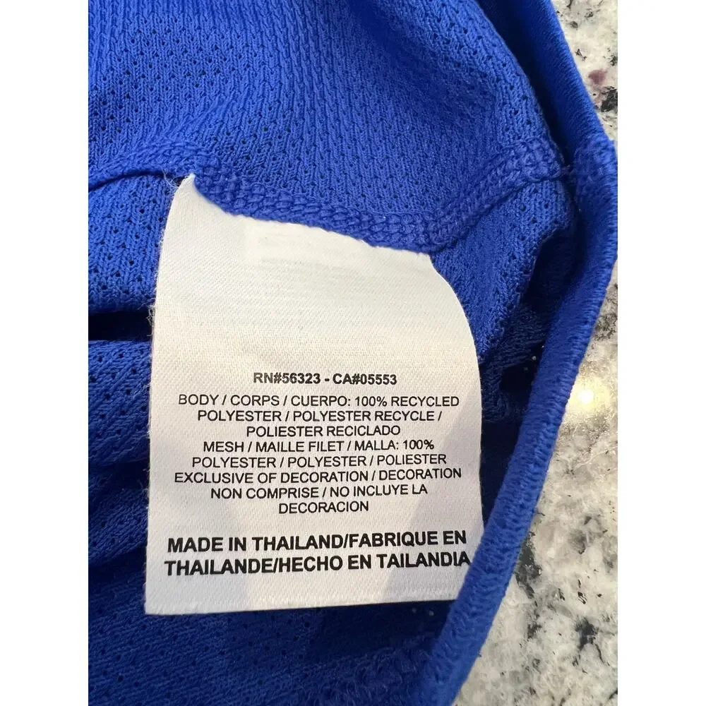 Nike women’s top size XL